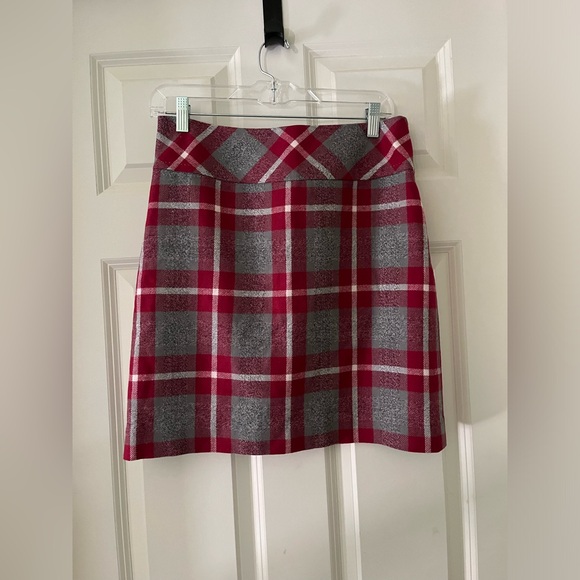 Eddie Bauer Straight Skirt  Red Gray Plaid Check Wool Blend Lined size 4 - Picture 1 of 7